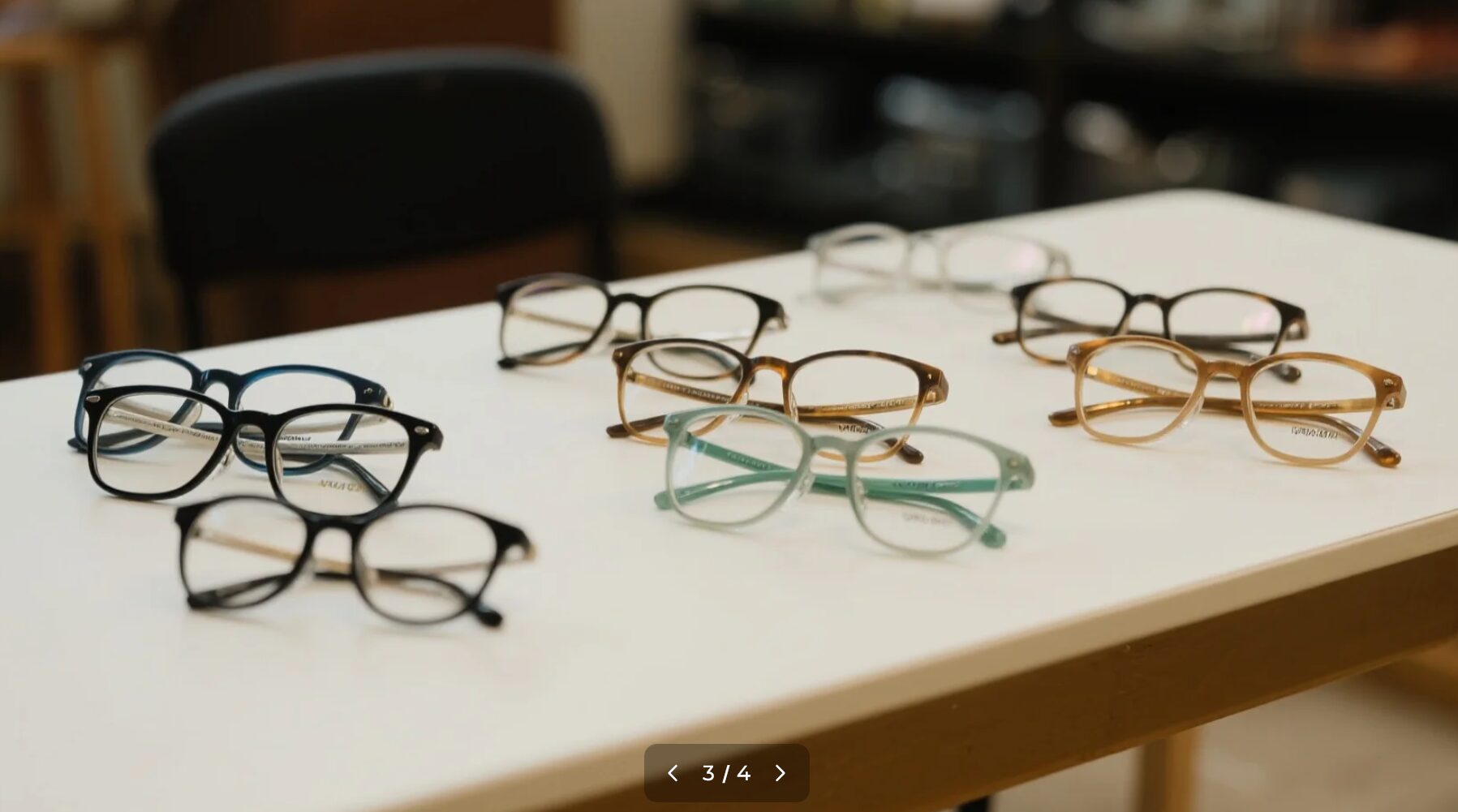 【老眼鏡の度数】100均と眼鏡店の違いを比較して最適な選び方を解説!